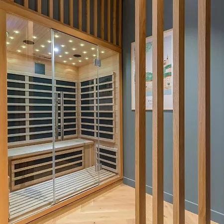 Love hotel Romantique Balneo Et Sauna