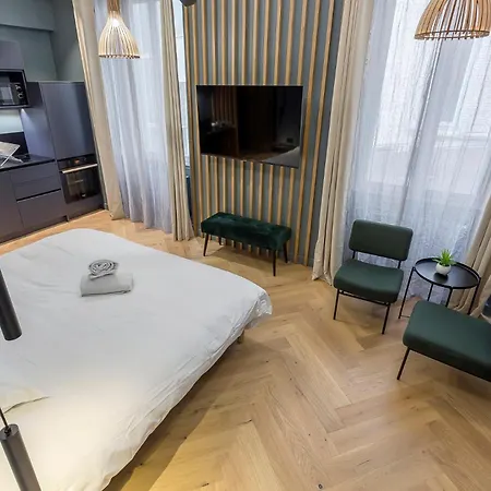 Love hotel Romantique Balneo Et Sauna